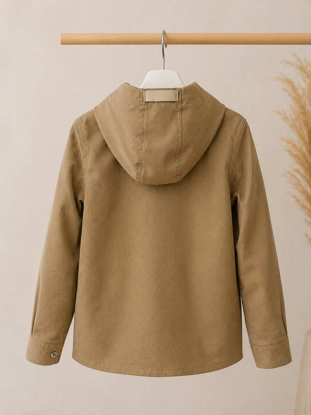 Elegantes 4-teiliges Outfit – Moderner Stil mit edlen Details